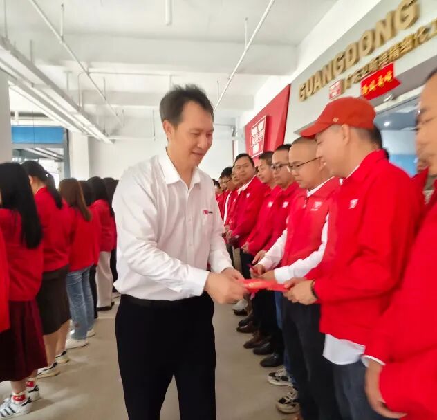 卫斯理初九开工日,策马扬鞭,共赴新程! 卫斯理初九开工日,策马扬鞭,共赴新程!