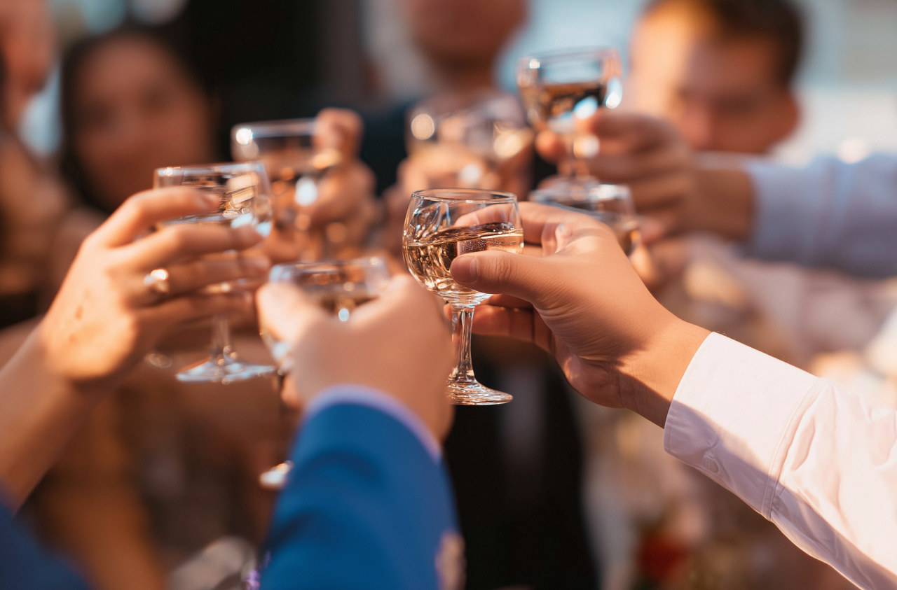 卫斯理酒道 | 追光的人,终会光芒万丈! 卫斯理酒道 | 追光的人,终会光芒万丈!