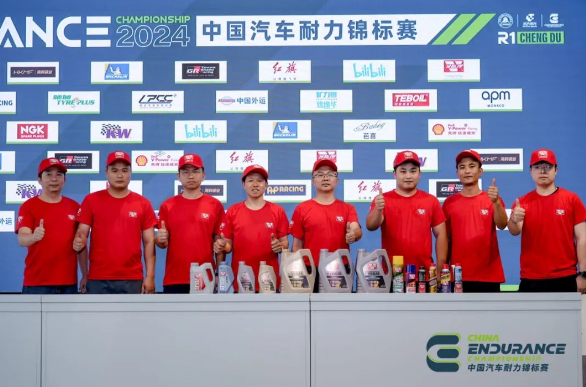 卫斯理携手CEC打响揭幕战首日正赛对决 卫斯理携手CEC打响揭幕战首日正赛对决